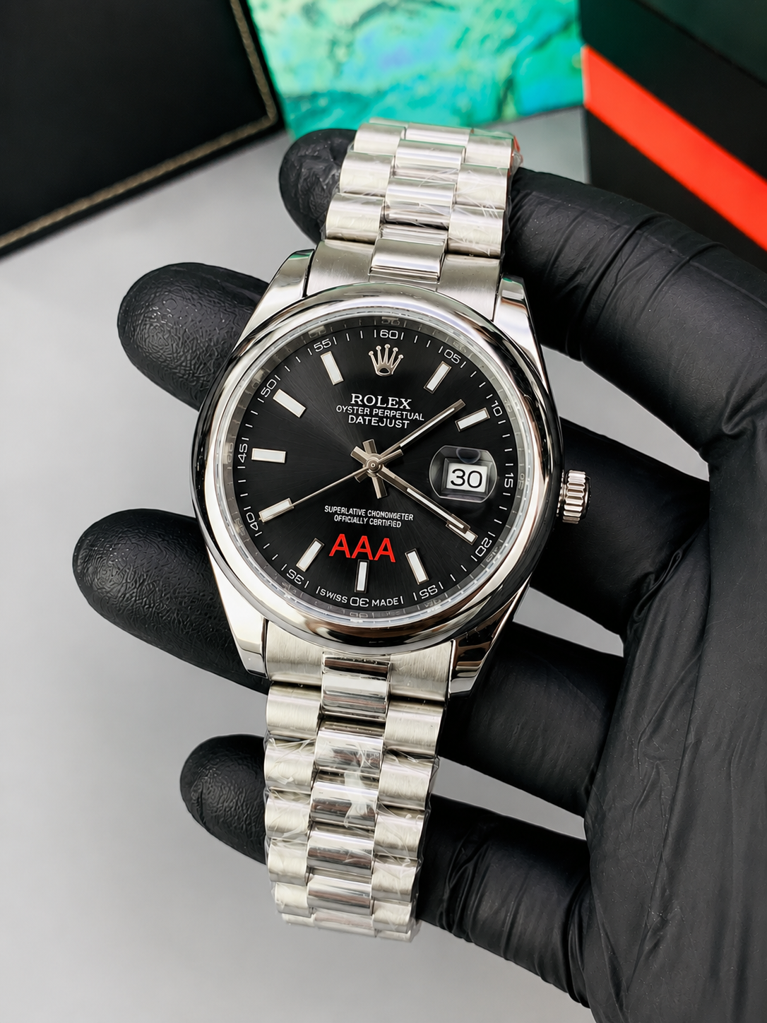Luxury Silver Chain  Black Smooth  dial Men's Watch | Premium Stainless Steel Wrist Watch with Date & Time Display