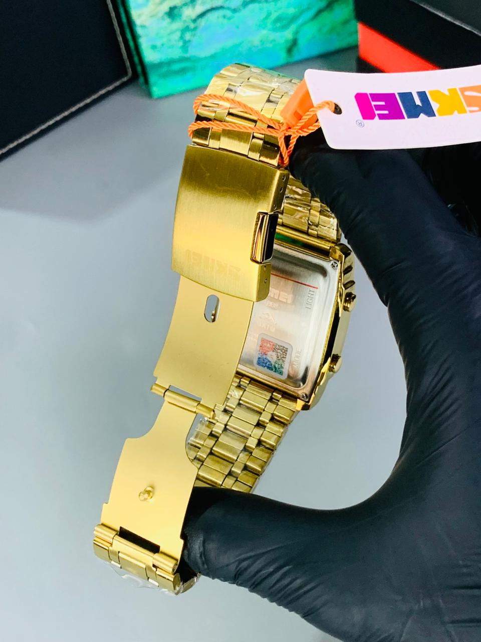 SKMEI Original Gold Chain & Black dial  Men's Watch | Premium Stainless Steel Wrist Watch with Date & Time Display